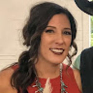 Meet your Posher, Jenn